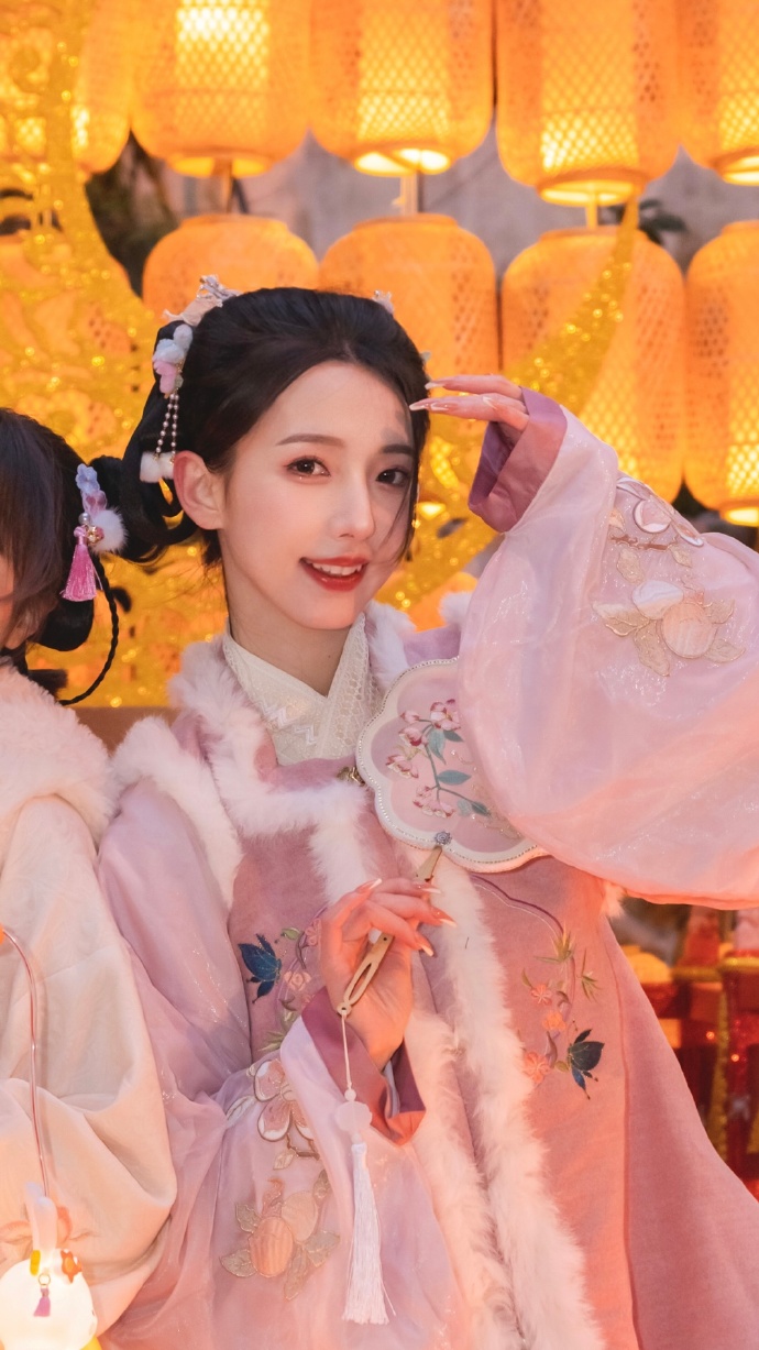 素媛 封面